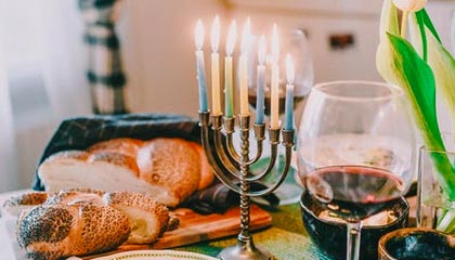 开云体育登入-拜仁慕尼黑马不停蹄，重振雄风