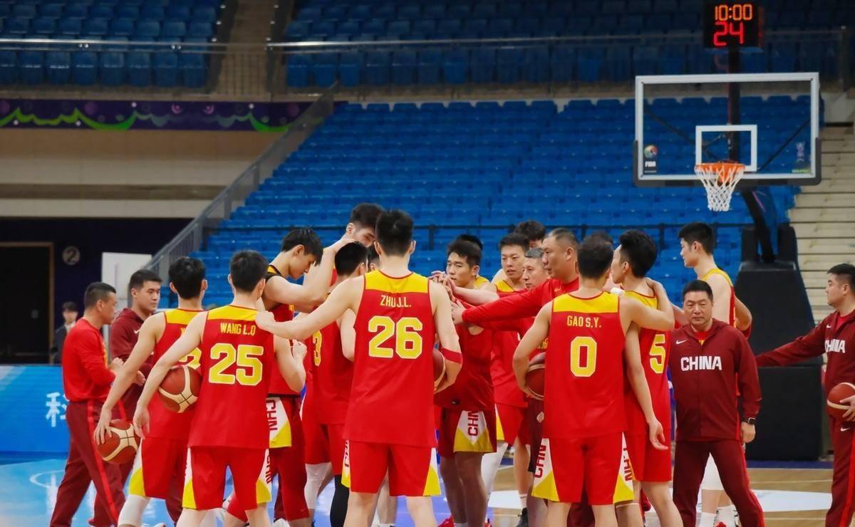 关于阿尔斯特客场取胜，升级形势一片大好的信息