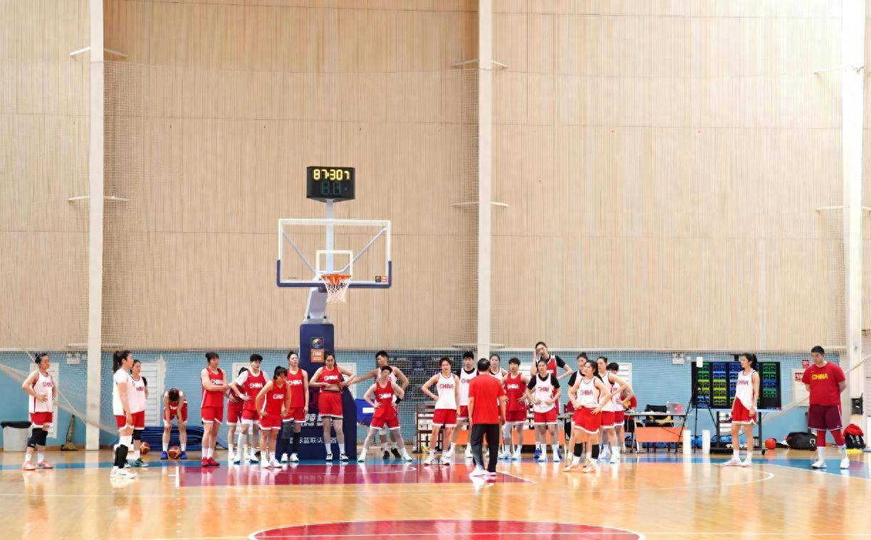 包含体能训练强化，球员状态神勇迎接比赛节奏的词条